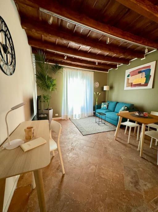 Ferienwohnung Splendido Bilocale In Via Madonnina, Zona Brera Mailand Exterior foto
